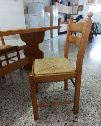 tavolo  con 3 sedie