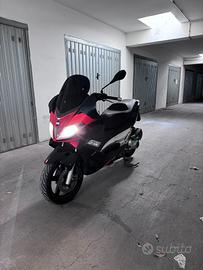 Aprilia sr max 300 2013