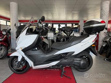 Suzuki Burgman 400
