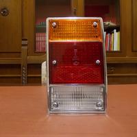 Faro posteriore dx Opel Rekord Caravan