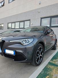 Alfa Romeo Stelvio TI Veloce AT8 Q4 210cv
