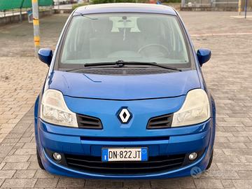 Renault Modus Grand 1.2 16V TCE Dynamique