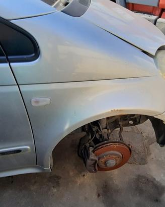 MERCEDES-BENZ VANEO 2002 - PARAFANGO DESTRO