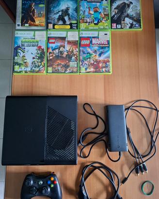 Xbox 360 E 250GB