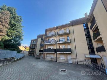 MULTILOCALE A VARESE