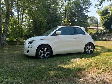 FIAT 500e 42 kwh  PASSION  2021