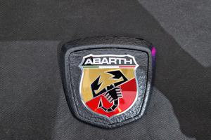 Fregio Abarth 500 595 695 originale