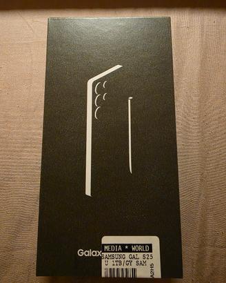 Samsung Galaxy S25 Ultra 1 TB 1 anno GARANZIA
