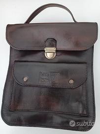 Borsello in cuoio toscano