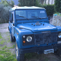 Land Rover 90 Defender county 19j