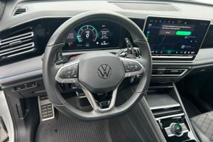 Volkswagen tiguan 2000 tdi.  Modello  r line