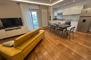 Appartamento di 101 m² con 4 locali e box auto a B