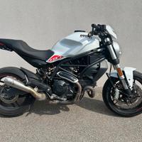 Ducati Monster 797