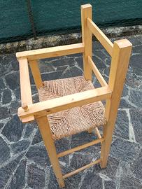 seggiolone in legno per bambini