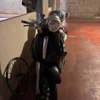 Piaggio Beverly 500