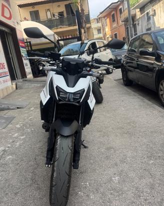 Honda Hornet 750 Sport