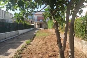 Villa con terreno, panoramica, ex J.Walker