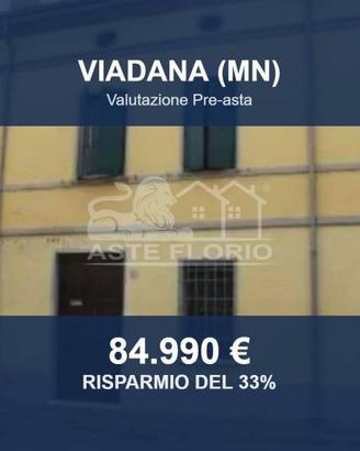 Immobile in asta di 360 m² con più di 5 locali a V