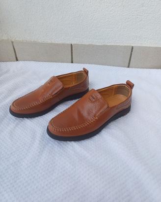 Mocassini uomo in pelle marroni nuovi
