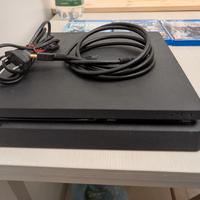 Play Station 4 slim 500 Gb + 2 Joystick 