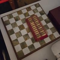 scacchiera per dama in marmo