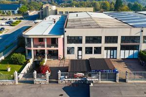 CAPANNONE A SABBIO CHIESE