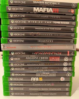 Xbox One con 2 controller originali + 17 giochi