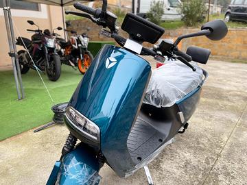 Yadea G5 Pro 50 - 2025 Elettrico