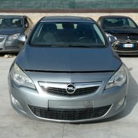 Ricambi usati per OPEL CORSA D