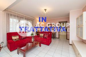 SARONNO - Ampio Trilocale in via Torres