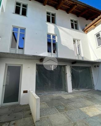 3 LOCALI A CHERASCO