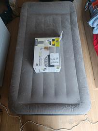 materasso gonfiabile  INTEX plus NUOVO