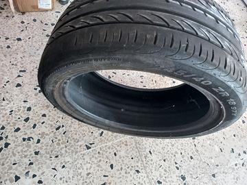 Pneumatico Pirelli P zero Nero 245 40 ZR 18 98Y