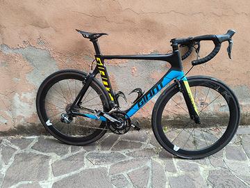  Giant Propel Advanced 1 con modifiche 