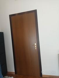 porte interne in legno color noce