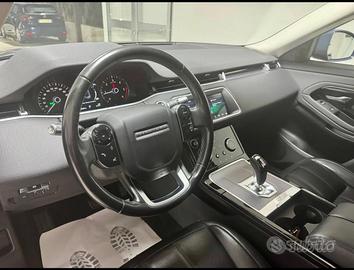 Autocarro evoque