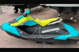 Moto d'acqua SEA DOO