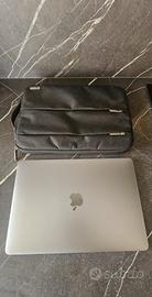 MacBook Pro 13" 2TB + accessori