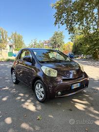 Toyota IQ Automatica 1.0 benzina 68cv
