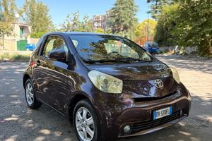 Toyota IQ Automatica 1.0 benzina 68cv