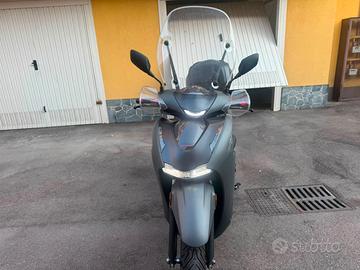 Honda SH350i