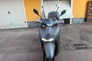 Honda SH350i