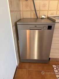 Lavastoviglie Beko come nuova