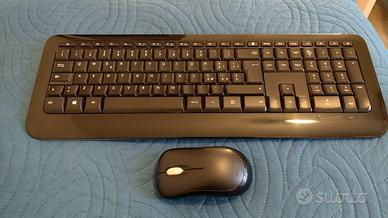 Tastiera e mouse wireless 
