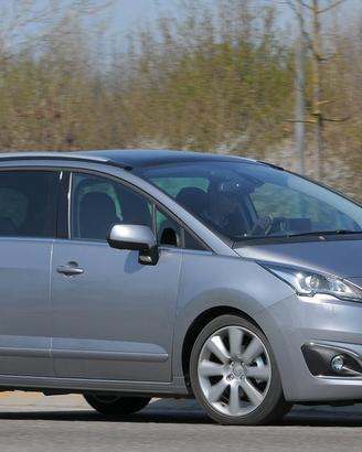 Ricambi usati peugeot 5008 2009-2016 #g