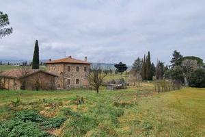 Villa di 395 m² con più di 5 locali e box auto a P