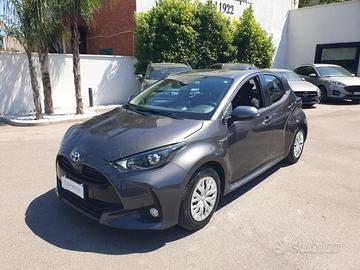 TOYOTA Yaris 1.5 Hybrid 5 porte Business