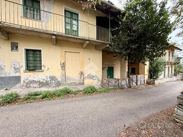 RUSTICO A BORGONE SUSA