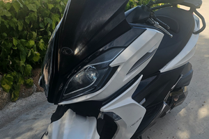 Kymco k- xct 300i