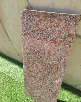 Pezzo lastra granito rosso